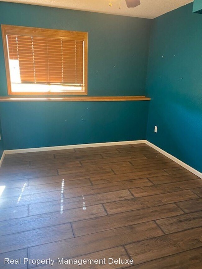 Building Photo - 4 br, 2 bath House - 15199 Warrior Ave