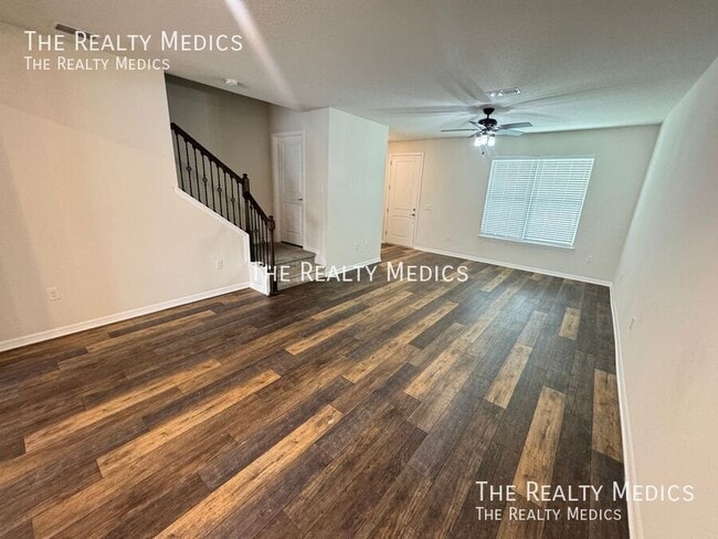 Building Photo - 1375 Painted Bunting Ave