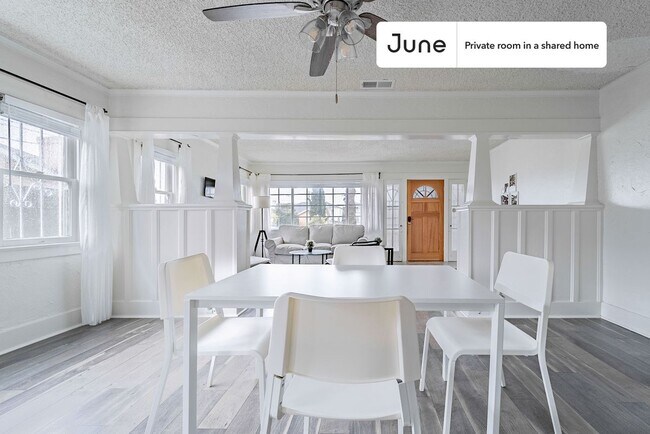 Building Photo - Room in Shared 4 bed/2 bath home