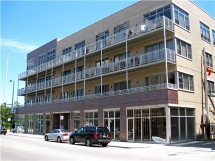 Primary Photo - 2157 N Damen Ave