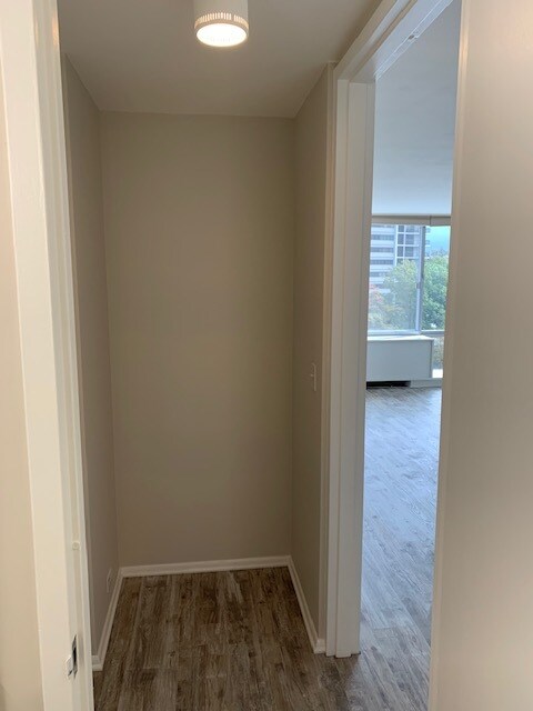 Building Photo - 12700 Lake Ave