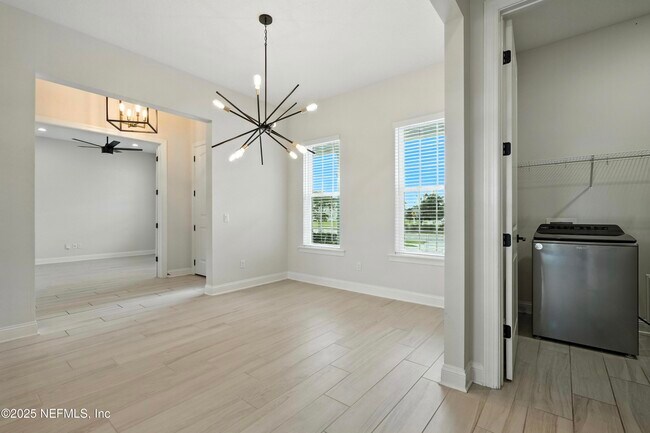 Building Photo - 480 Loosestrife Wy