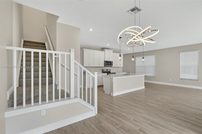 Building Photo - 3508 NW Solange Ct