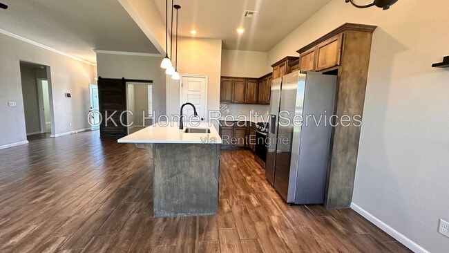 Building Photo - 7724 Windstone Dr