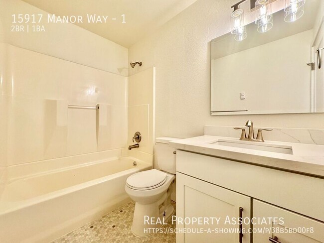 Building Photo - 15917 Manor Way