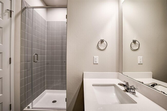 Building Photo - 261 Horsemint Way