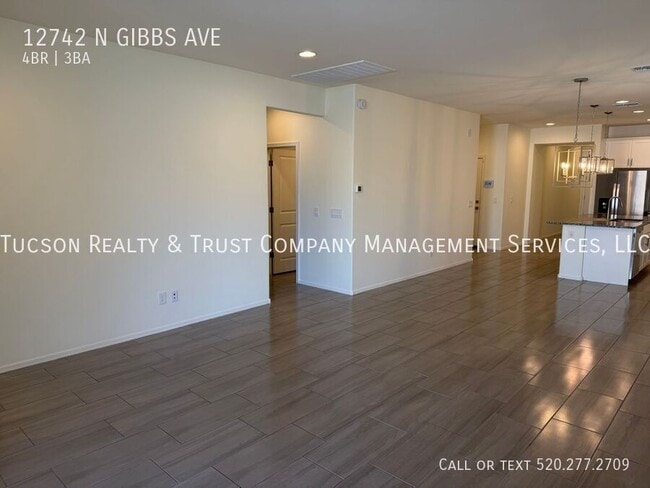 Building Photo - 12742 N Gibbs Ave