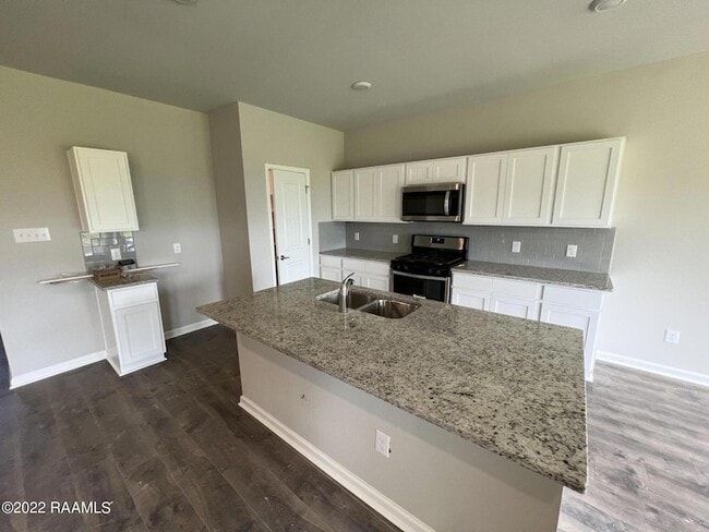 Building Photo - 213 Garden Oaks Ave