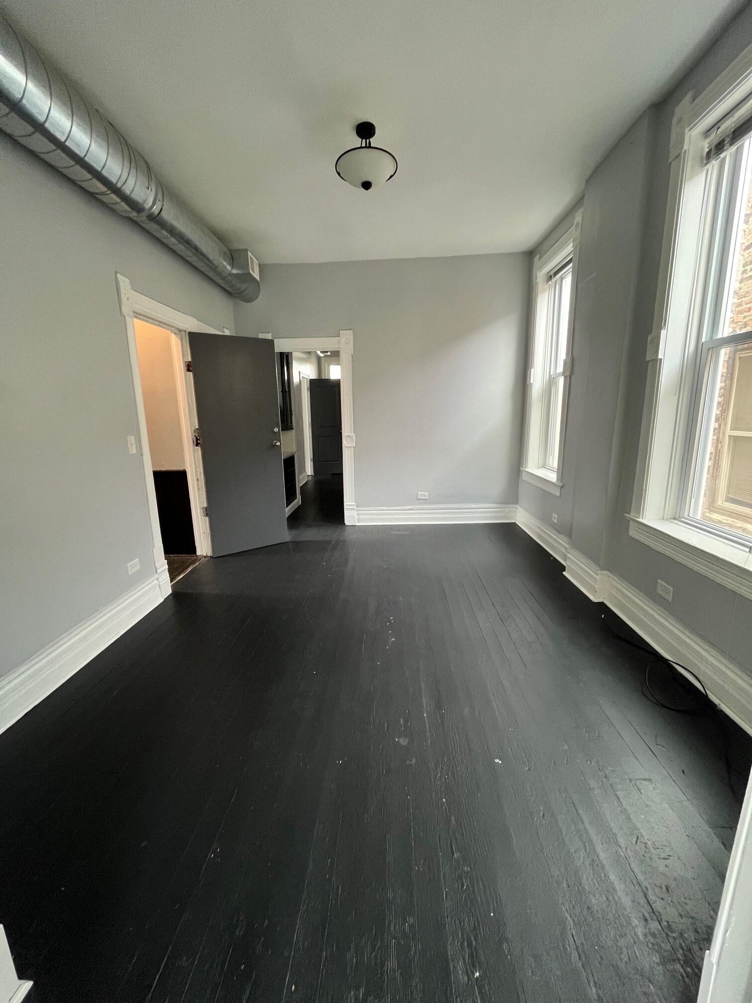 Building Photo - 2122 W 21st St