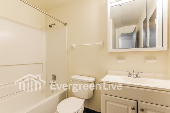 Building Photo - 8107 Mt Aetna St