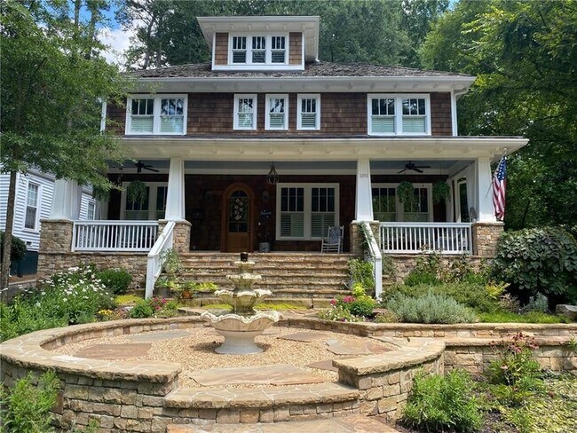 Primary Photo - 1891 Ardmore Rd NW