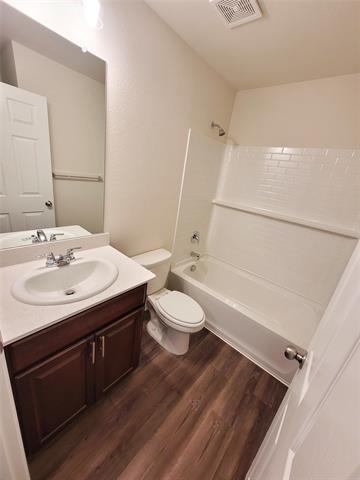 Building Photo - 16029 Pemberly Wy