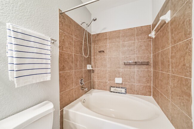 Building Photo - 1711 Old Spanish Trl
