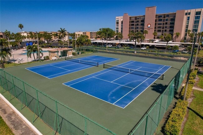 Building Photo - 7540 Bay Island Dr S