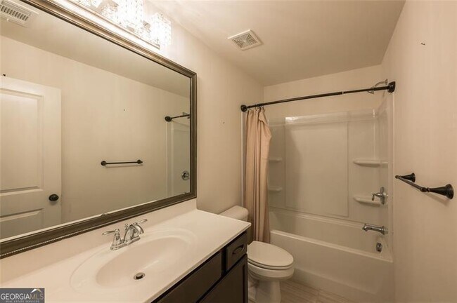 Building Photo - 2662 Stonekey Bend