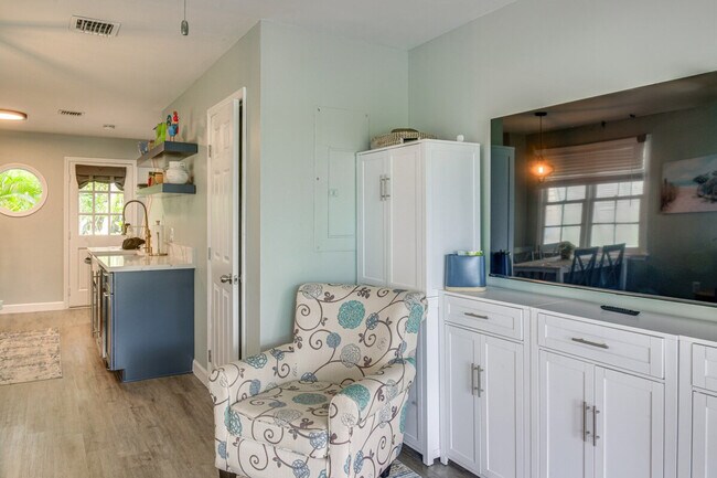 Building Photo - 28 Merganser Ln