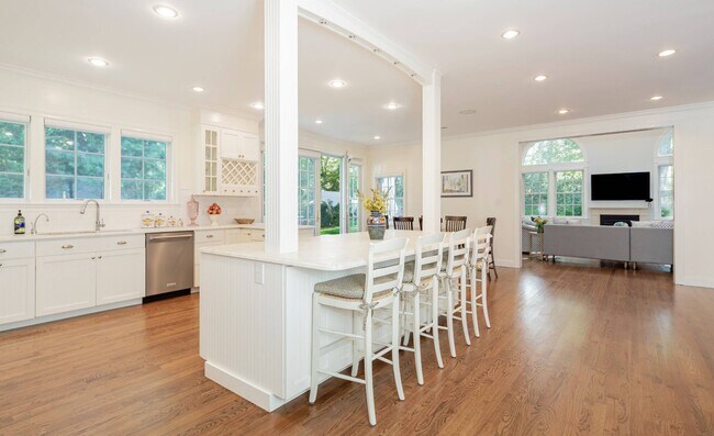 Building Photo - 18 Cuffee Dr