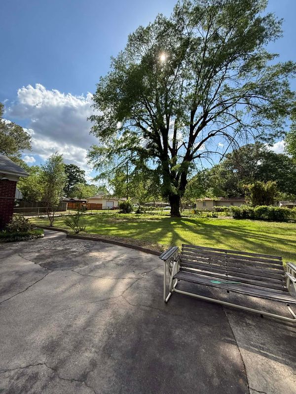 Building Photo - 4101 Olive St