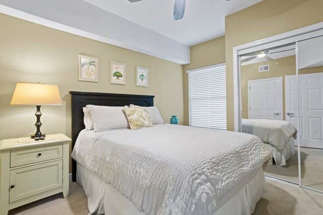 Building Photo - 2230 Beach Blvd