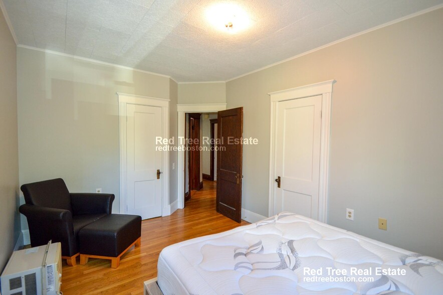 Building Photo - 11 Parkton Rd