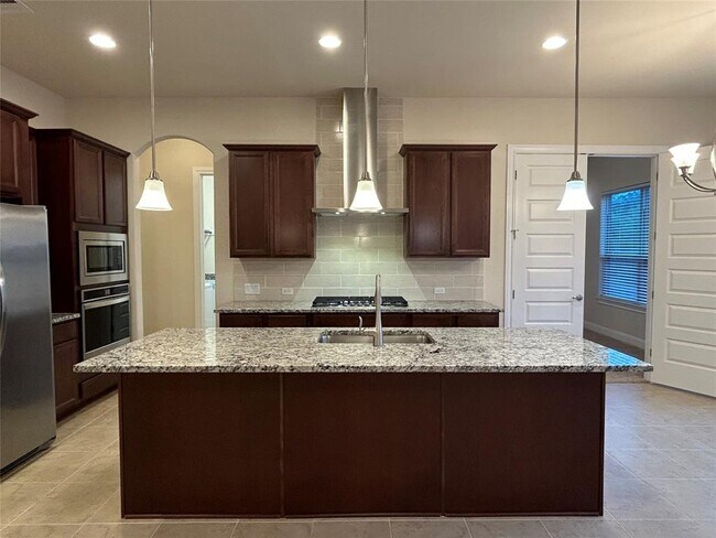 Building Photo - 3750 E Palm Valley Blvd