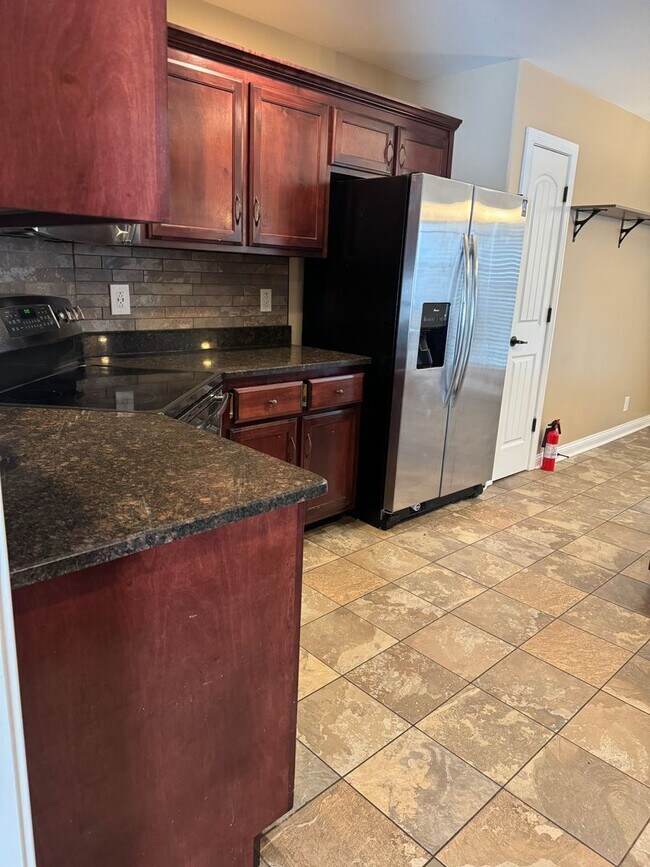 Building Photo - 1701 Winterhaven Ct