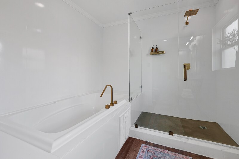 Building Photo - 405 North Blvd W