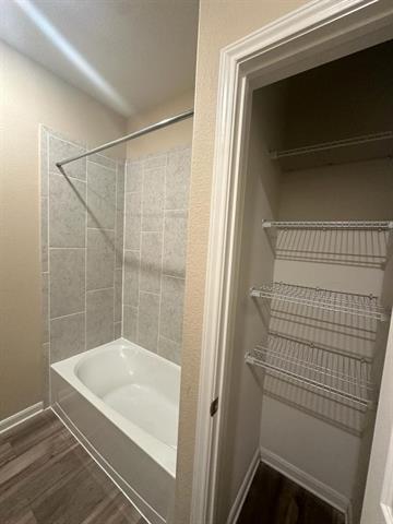 Building Photo - 1707 Cotton Blossom Ln