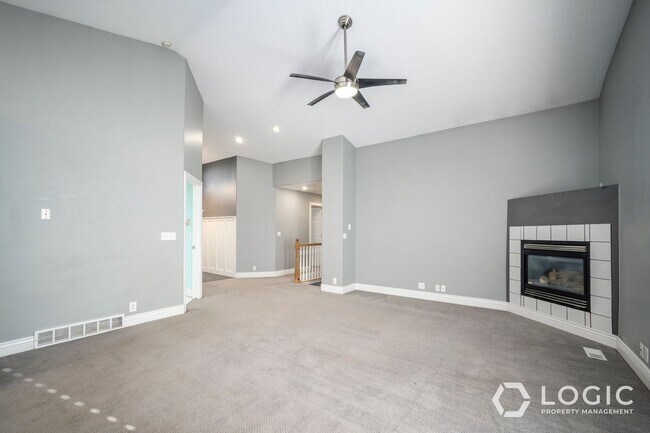 Building Photo - 9385 Tortellini Dr