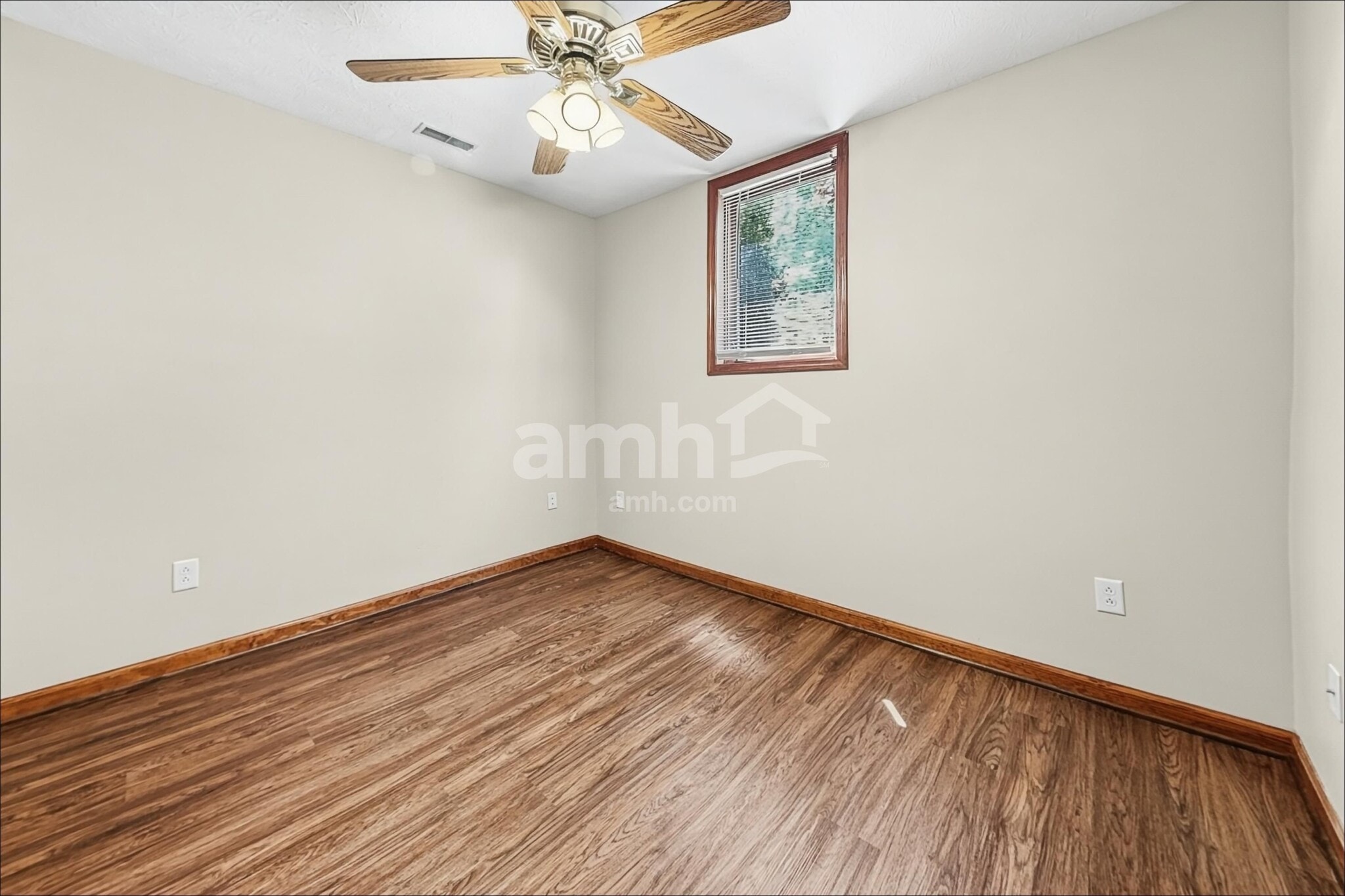 Building Photo - 1430 Belvo Estates Dr
