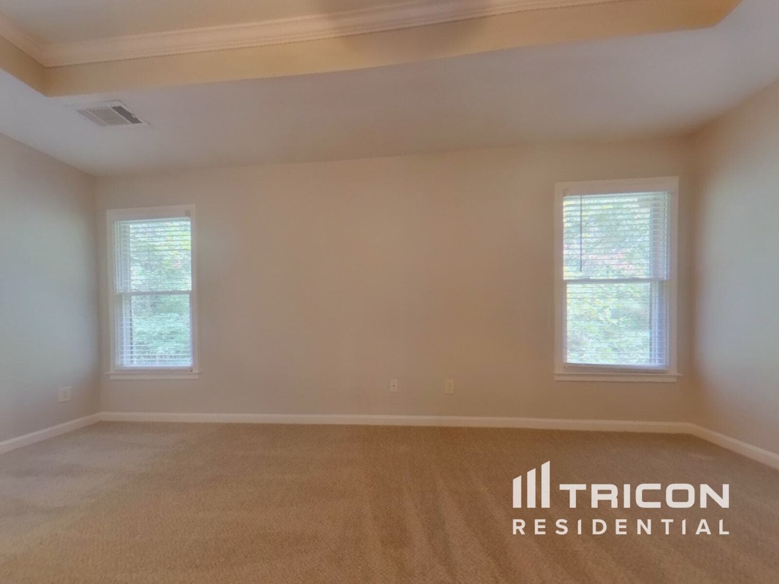 Building Photo - 6735 Hembree Dr