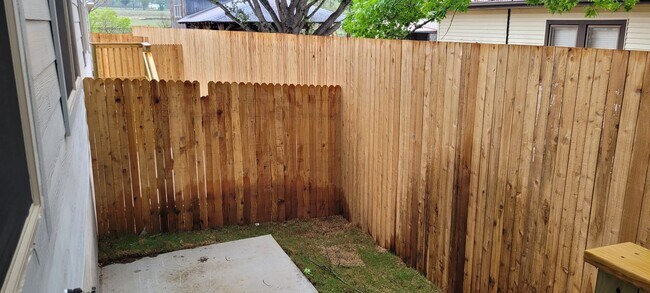 Building Photo - New 3/2 Townhome in Cibolo