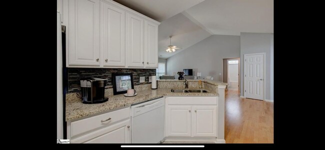 Building Photo - Wonderfully Updated Home with Neighborhood...