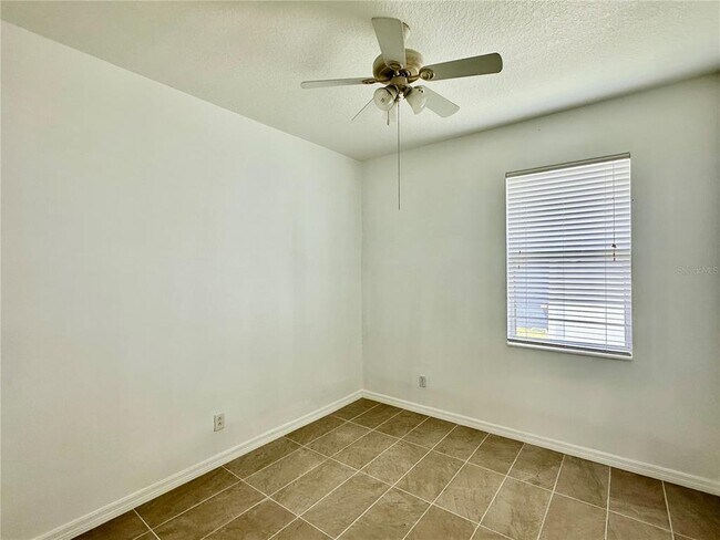 Building Photo - 5223 58th Terrace E