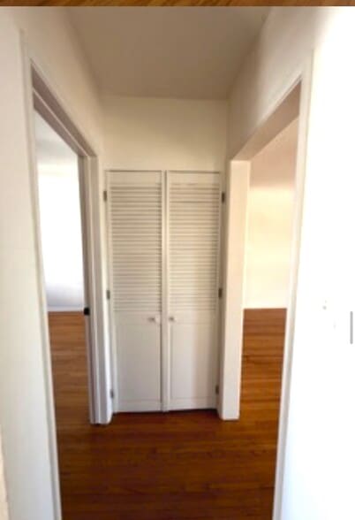 Building Photo - 6089 Cashio St