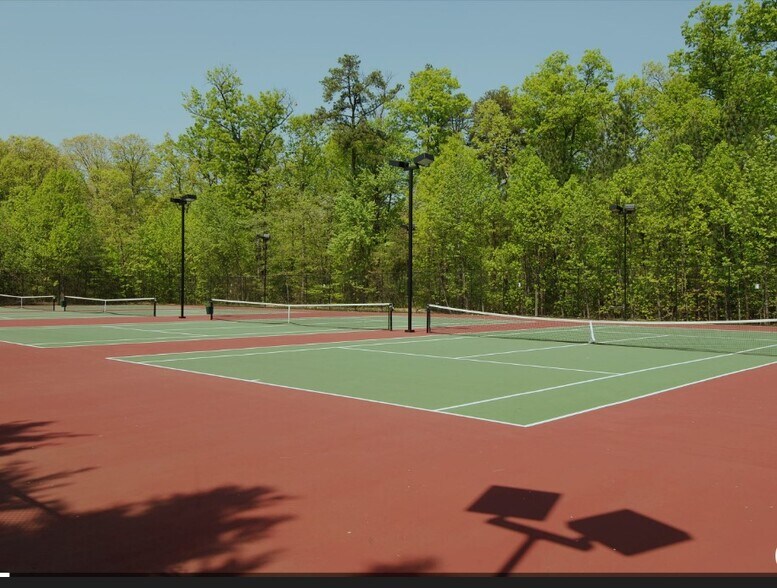 Building Photo - 8229 Shooting Star Ln