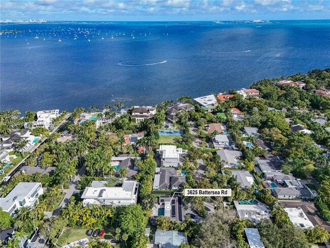 Building Photo - 3625 Battersea Rd