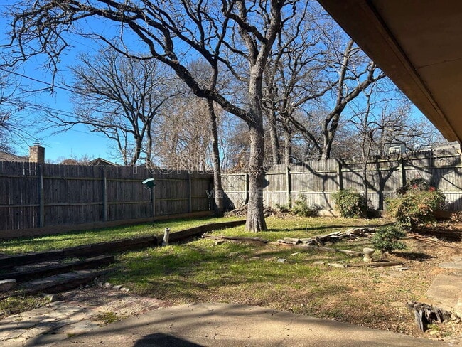 Building Photo - 4806 Stage Line Dr