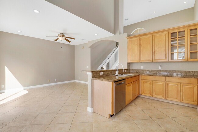 Building Photo - 6325 Spring Lake Terrace