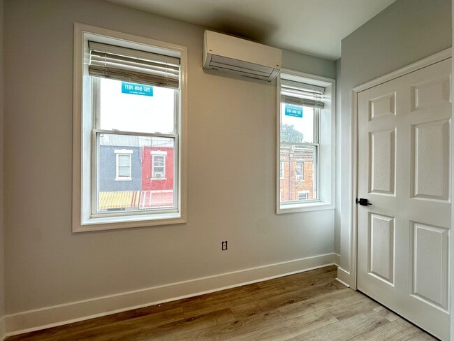 Building Photo - 2822 N Taney St