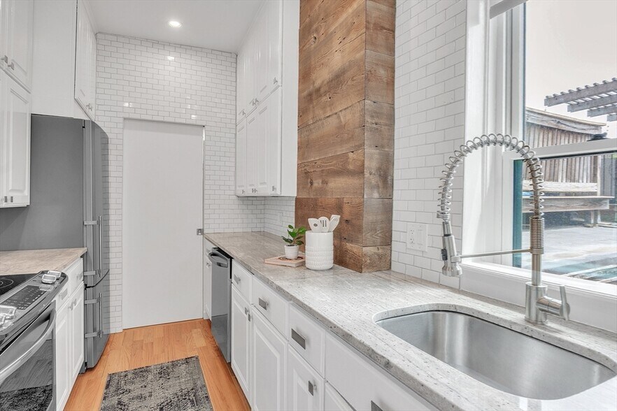 *Pictures are representative samples of the advertised unit. In some cases, the actual units you tou - 11 Cazenove St