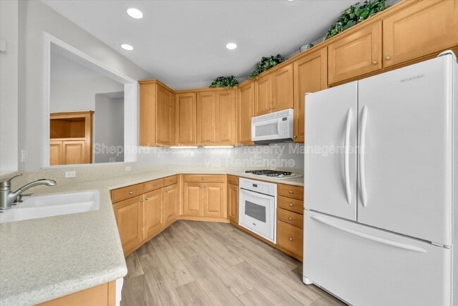 Building Photo - 5730 Autumnwood Ln
