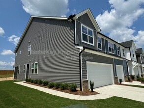 Building Photo - 1241 Bessie Ct