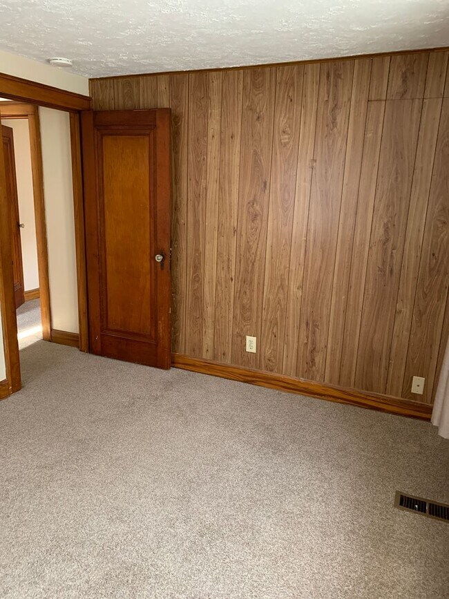 Building Photo - 1224 16th St