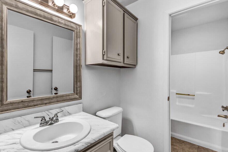 Building Photo - 3402 Timberline Ct