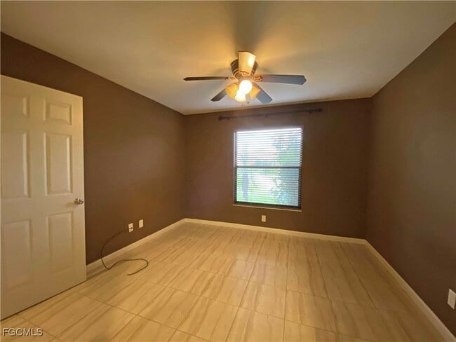 Building Photo - 6112 Principia Dr
