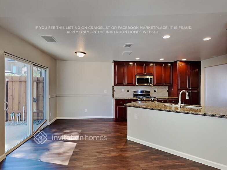 Building Photo - 4505 Country Run Way