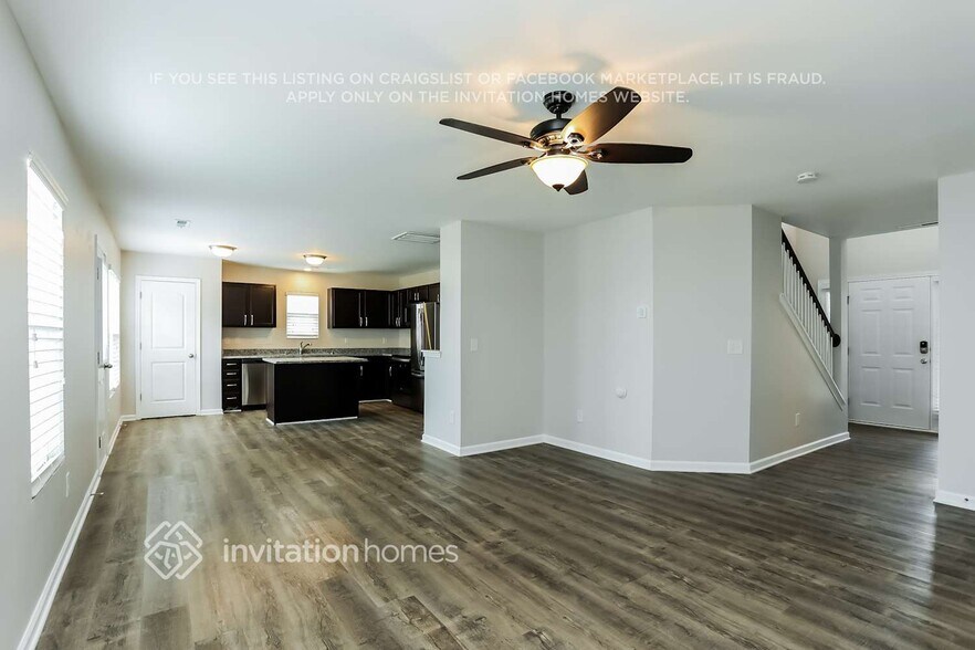 Building Photo - 1601 Moineau Ln