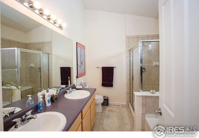 Building Photo - Spacious 4 Bed + Study, 4 Bath Ranch in Broomfield | Available July 6
