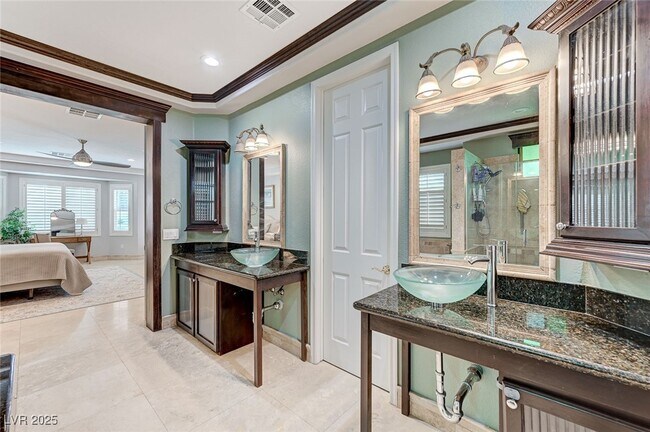 Building Photo - 10249 Wisteria Hills Ct